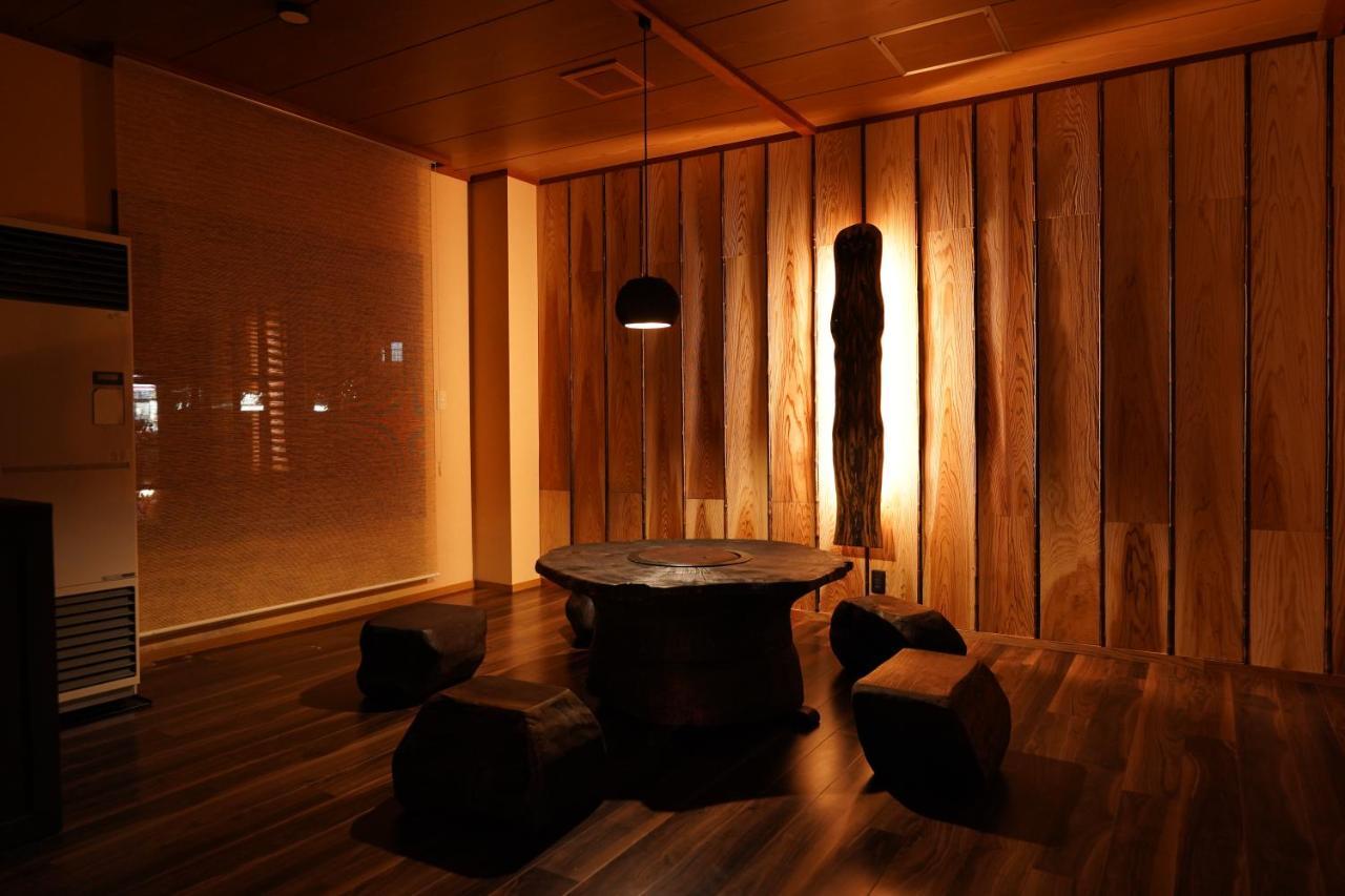 Soumeian Kusatsu  Bagian luar foto